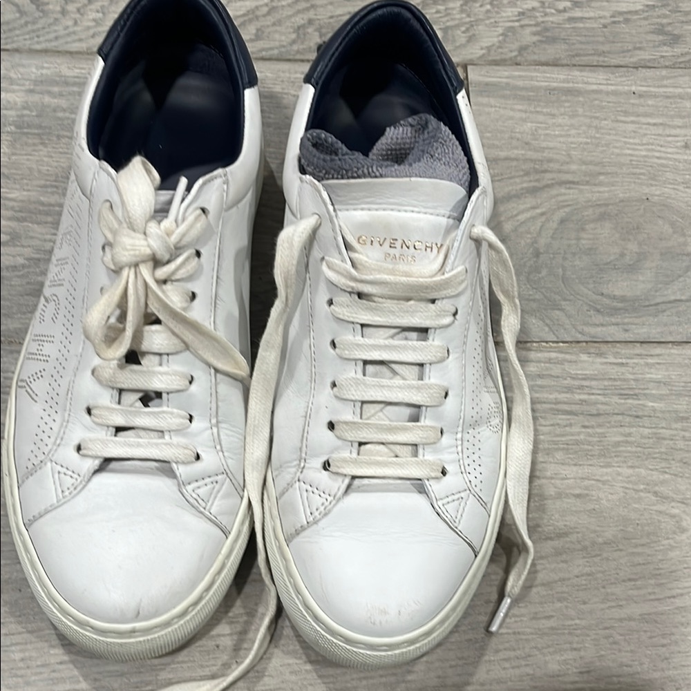 Givenchy Men's White Sneakers